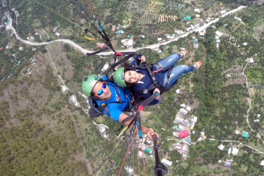 Paragliding in Kasauli